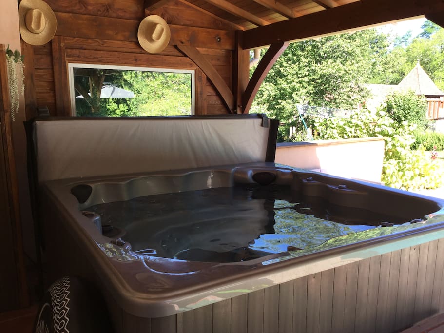 Jacuzzi