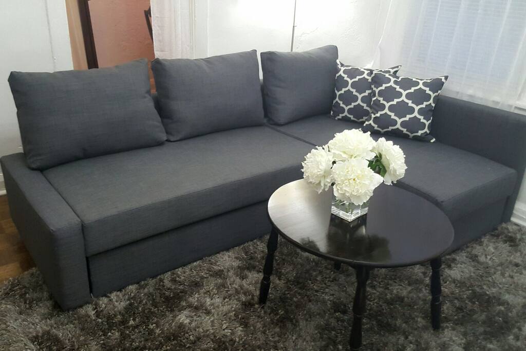 Pull out couch turns into a full size bed