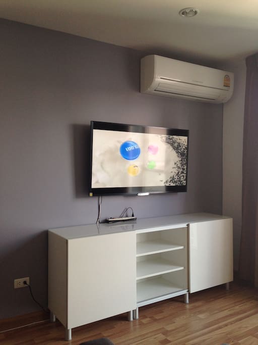 TV, cabinet, aircon