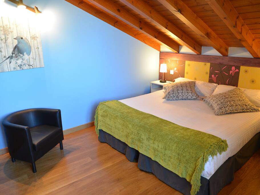 Guest room