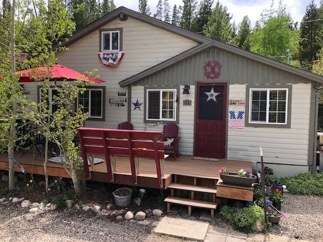 Airbnb 12082 Us 34 Vacation Rentals Places To Stay