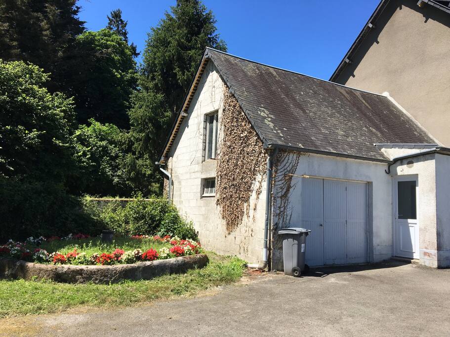 Un chalet fleurit