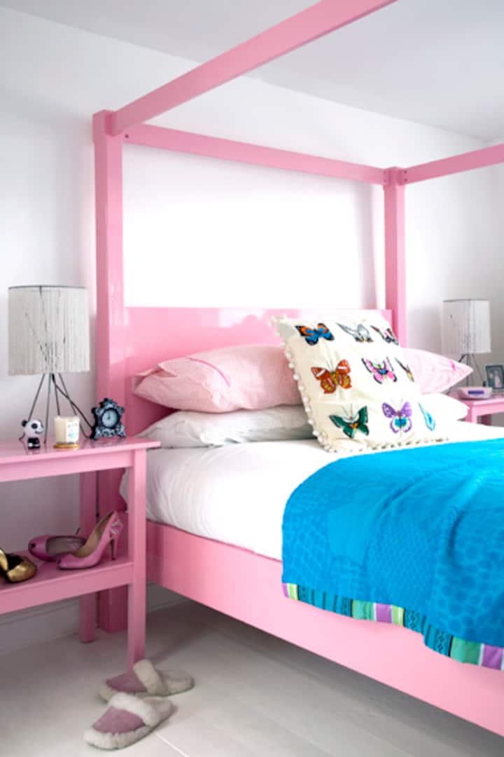 Главна спалня (втори етаж)