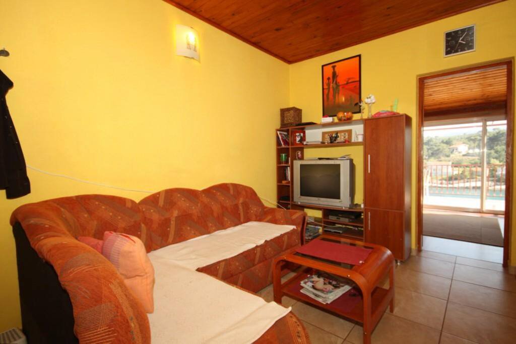 Living room, Surface: 9 m²