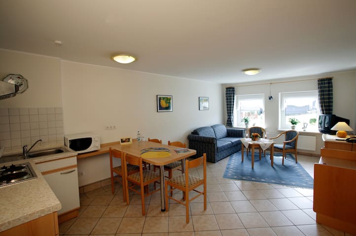 Ferienwohnung/App. für 4 Gäste mit 60m² in Winterberg (76133)