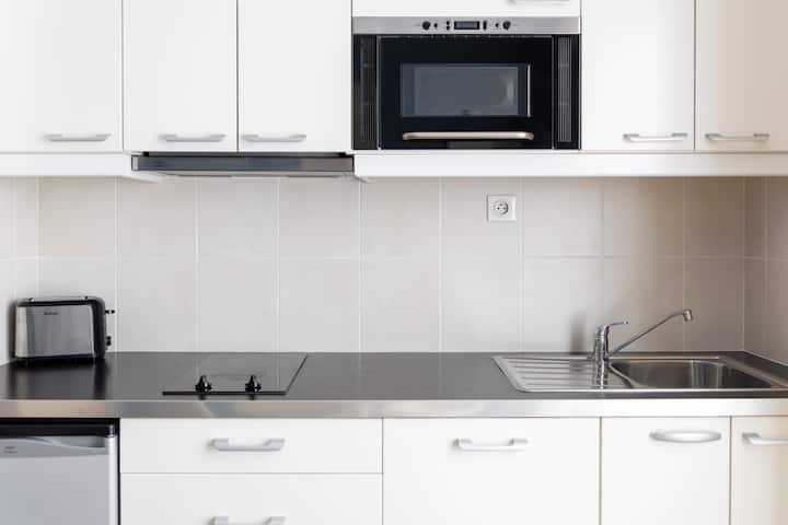 Cosy -"Bleu Laiton" - 2éme Etage, By Sweetapparts - Saint-Denis
