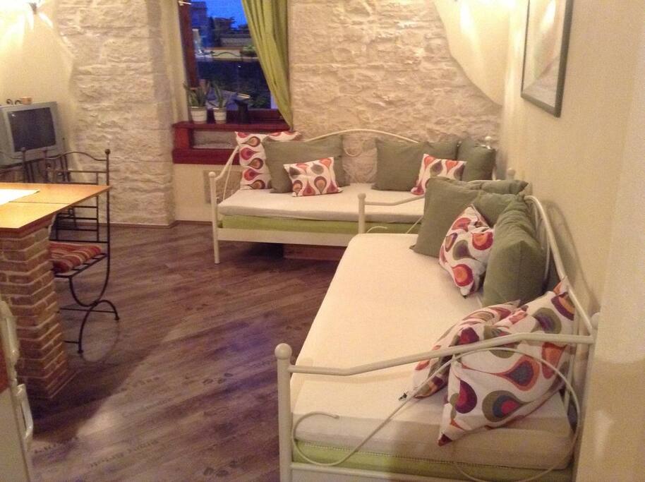 Living room, Surface: 12 m²