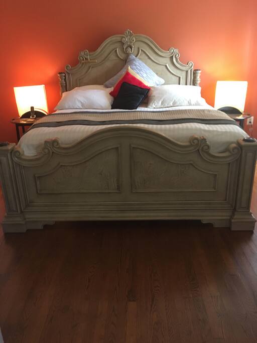 Main King Room