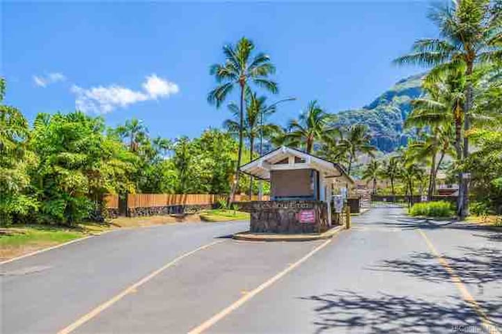 Welcome to Nalani which means “The Heavens”