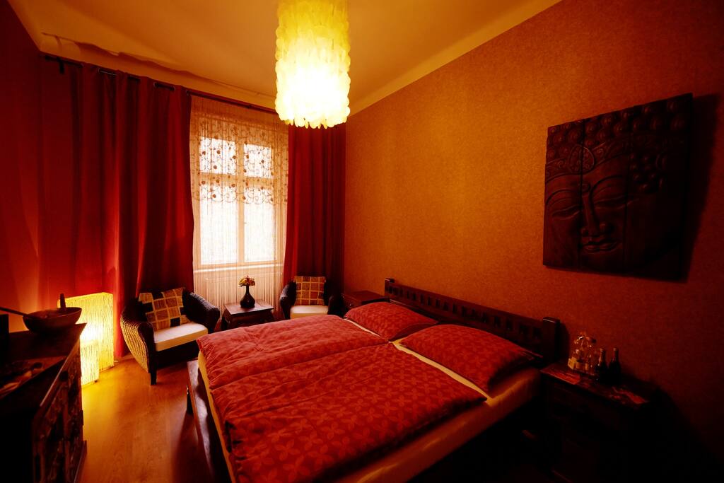 Oriental master bedroom