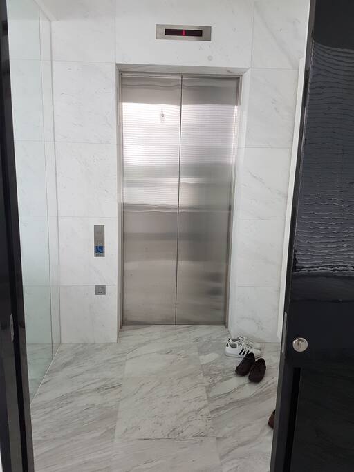 ... the private lift lobby of the unit