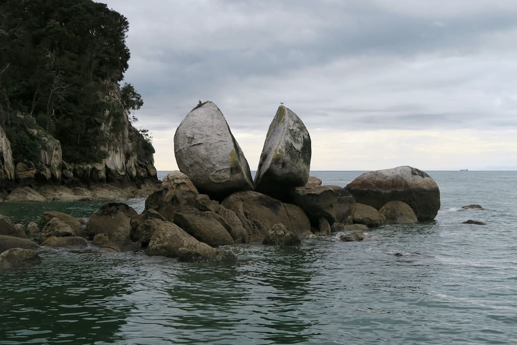 Famous Split Apple Rock.
