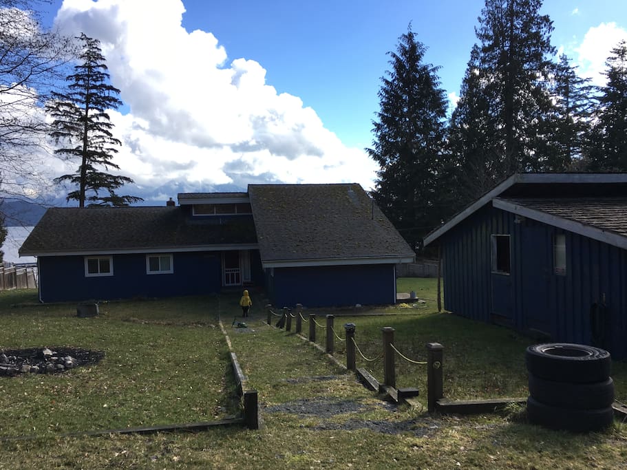View of the house from the road