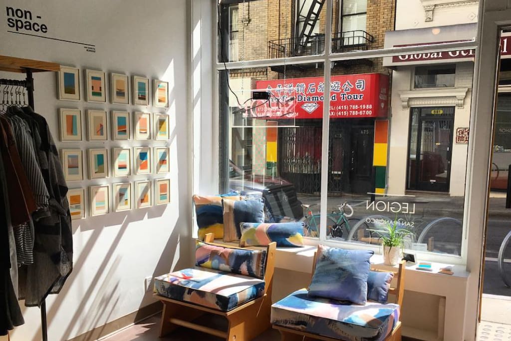 Galleries in shops in San Francisco