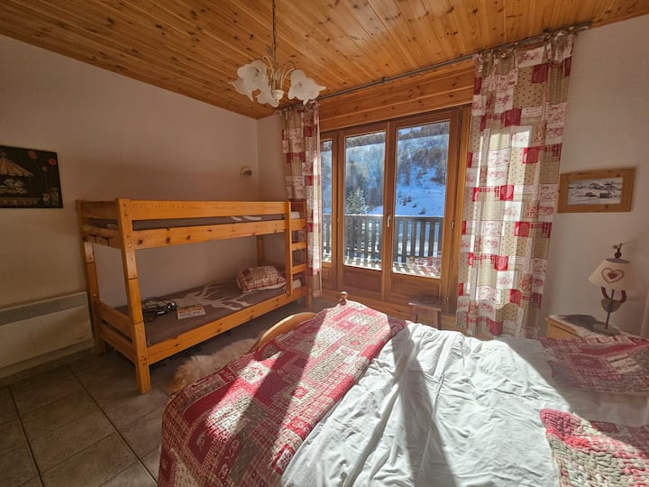Chambre 1 vue générale 