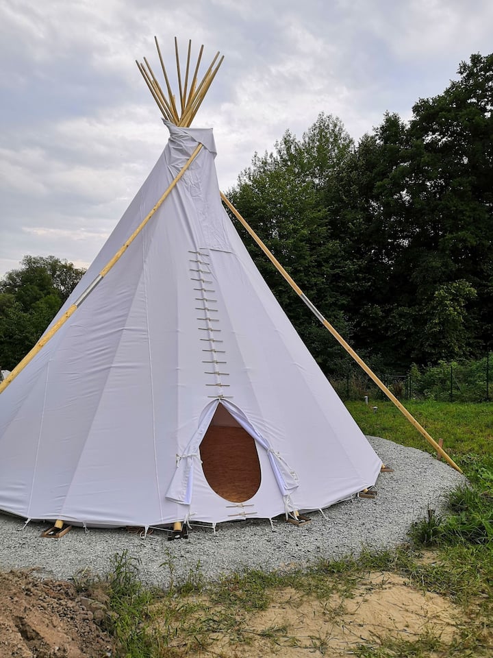 Central Europe Tipi Vacation Rentals | Airbnb