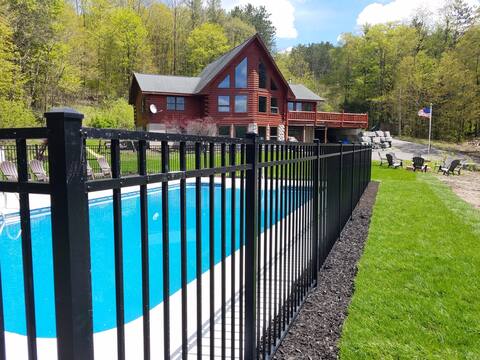 Paradise getaway log home with pool