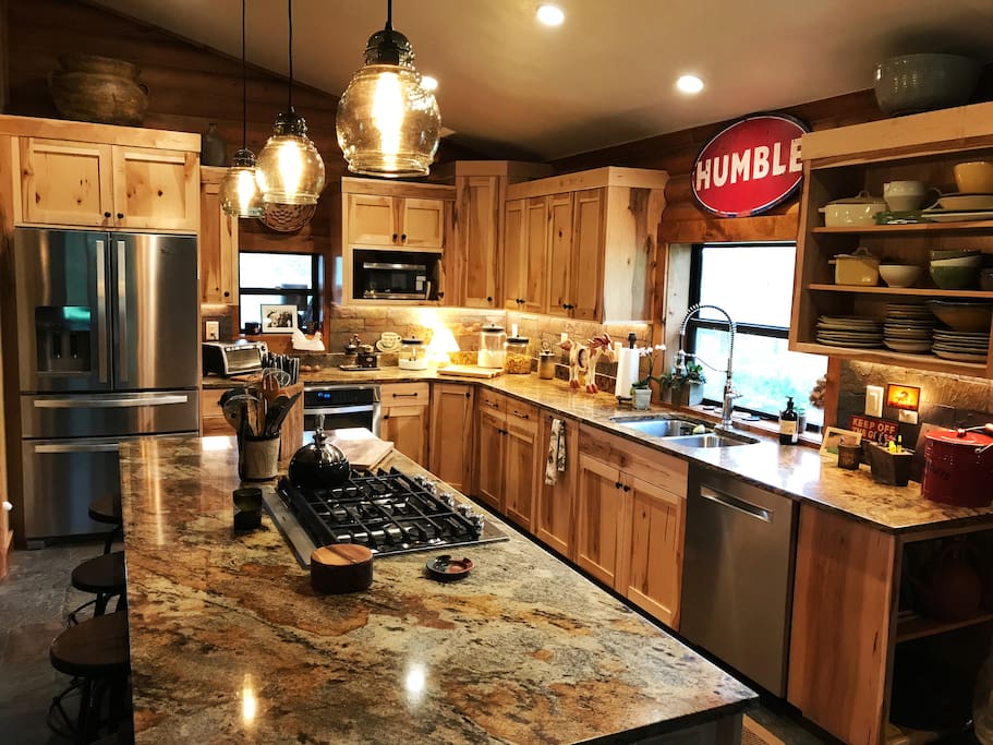 Gourmet Kitchen