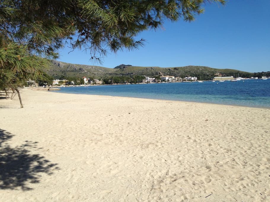 The beach out of season 1 minute away, looks a bit different in the summertime!