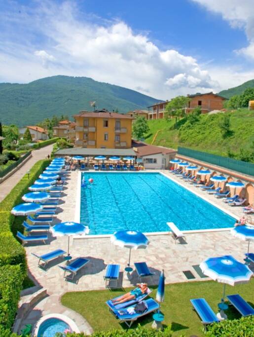 Pool mit Ansicht
