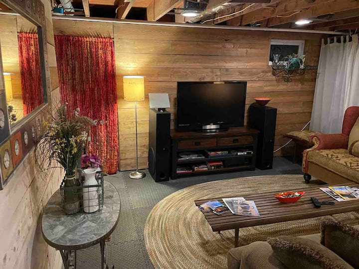 Cozy Studio Apartment With Private Entrance. - Mirror Lake, Denville
