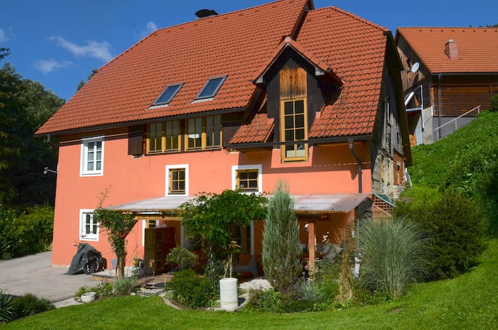 Grafendorf bei hartberg single krumpendorf frau sucht jungen mann meine stadt. Krottendorf-gaisfeld single date. Semriach partnervermittlungen. Singles Krumpendorf frau sucht jungen mann - Lechaschau single