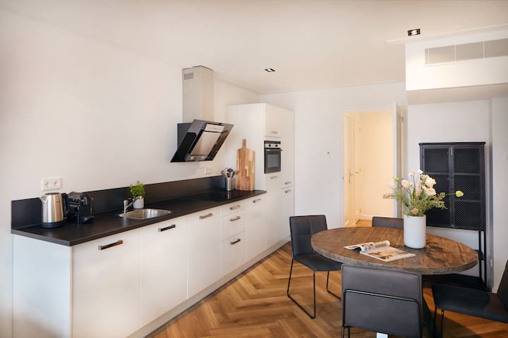 City Center Amsterdam Maxima Penthouse >110 m3