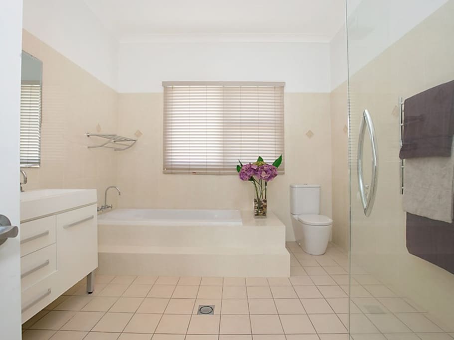 For Lovers of Baths, with His and Hers Sinks Vanity