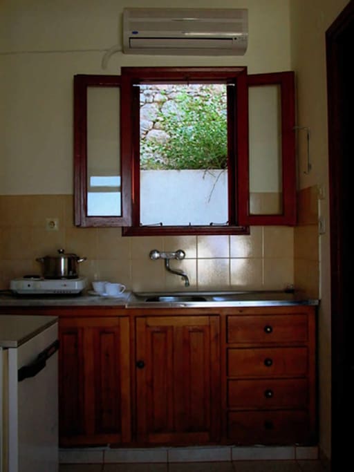 Studio 1 Kitchenette