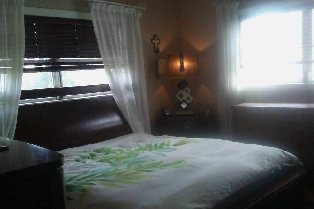 Masterbedroom with Bathroom