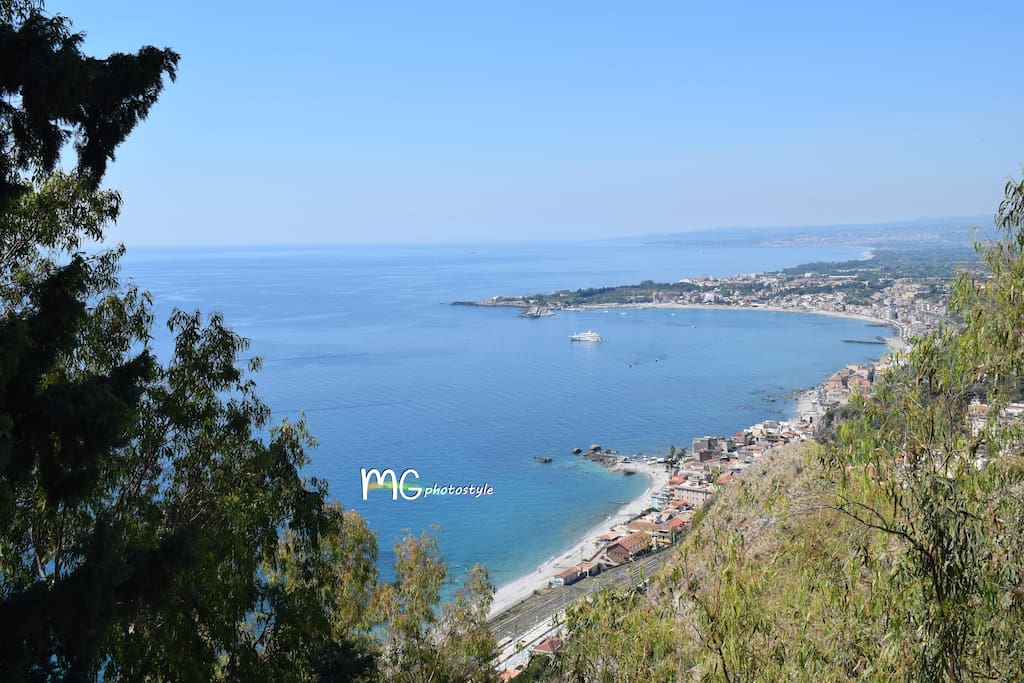 Vista mare di Taormina