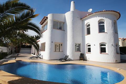 Villa Athens