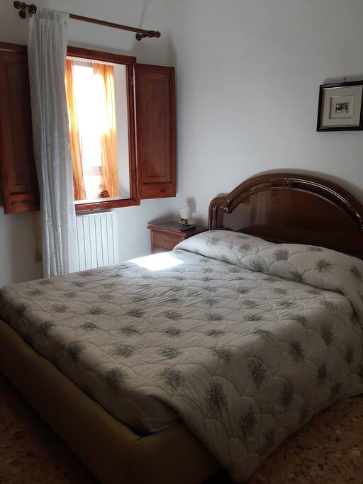 Camera da letto matrimoniale