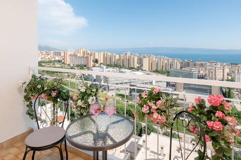 Top Airbnb: Apartment Lauren in Gradski Kotar Sućidar