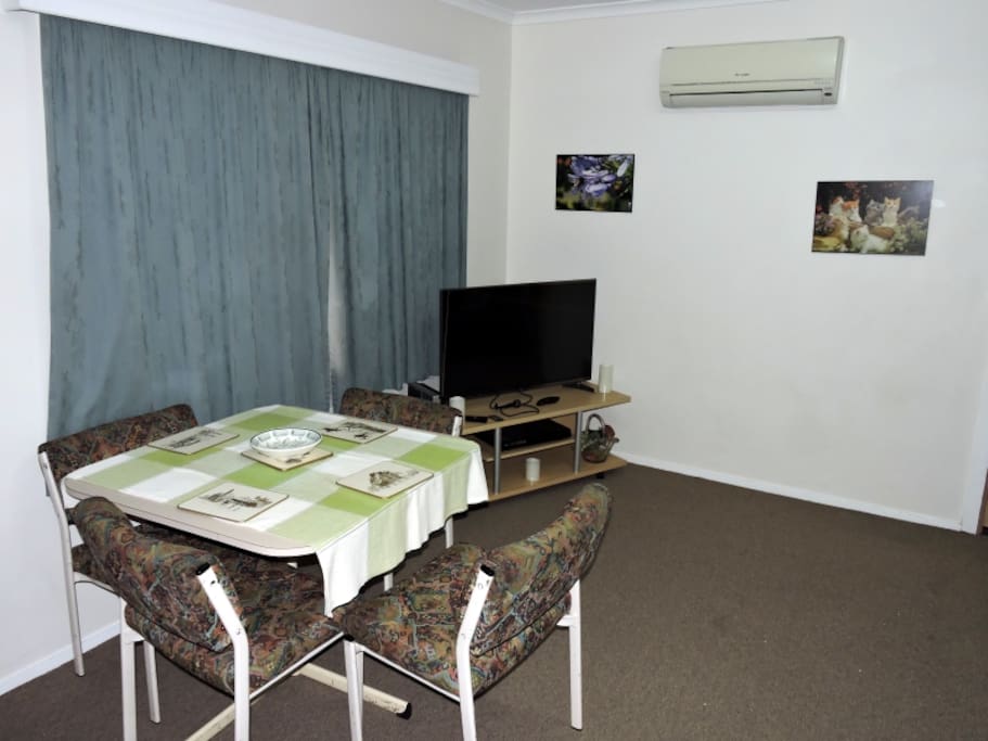 The lounge/dining area has great heating and cooling.