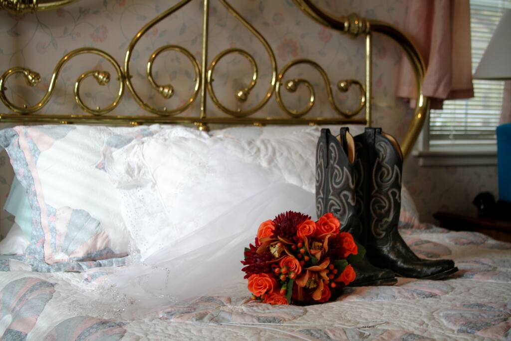 Main bedroom, used for brides