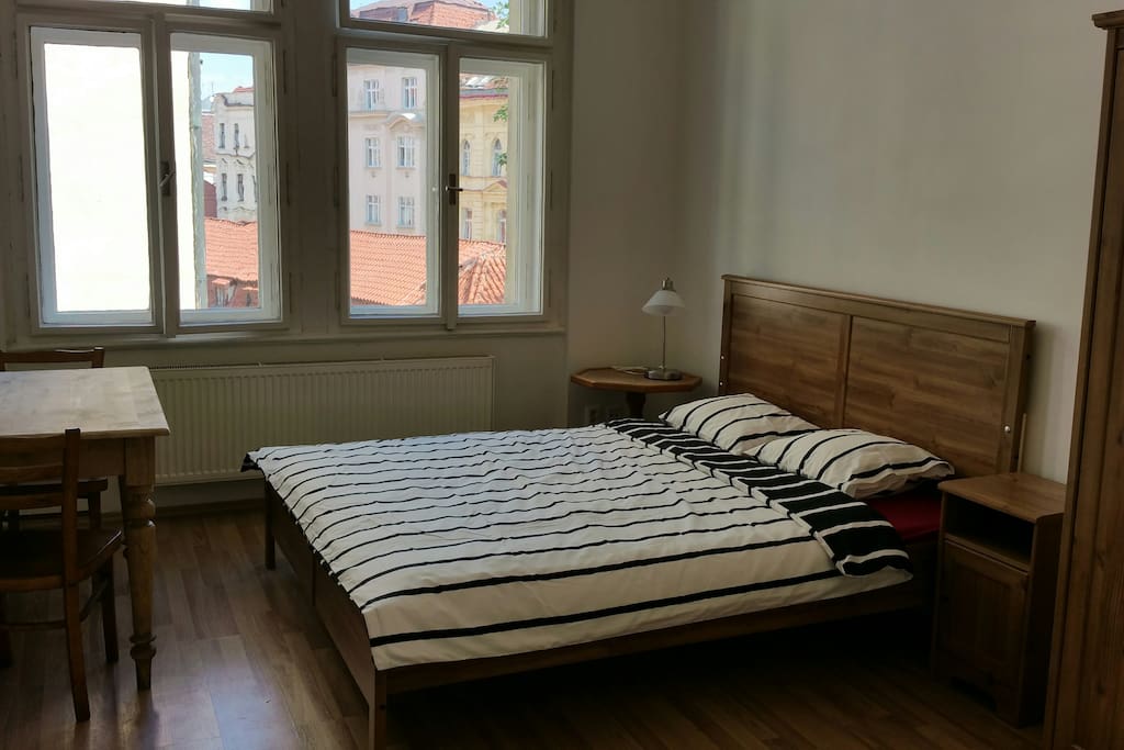 1st room