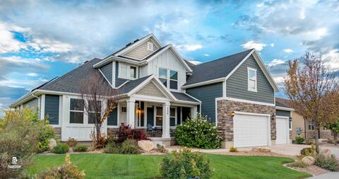 🔥Clean Golf Home w/ Scenic Views | Up to 8bd/4.5ba