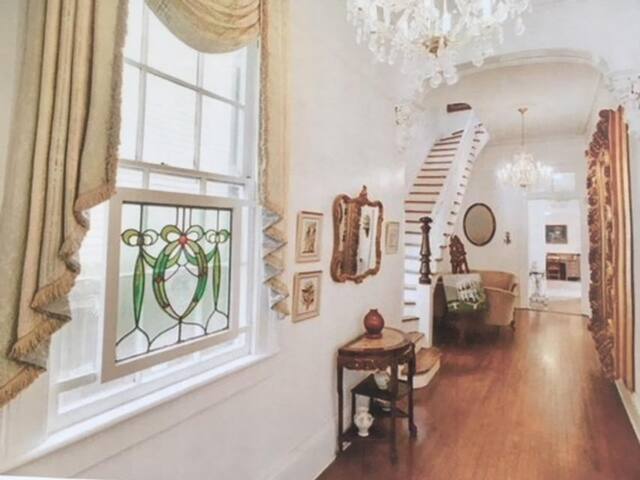 1868 Grand Mansion next to Garden District gallery image 2