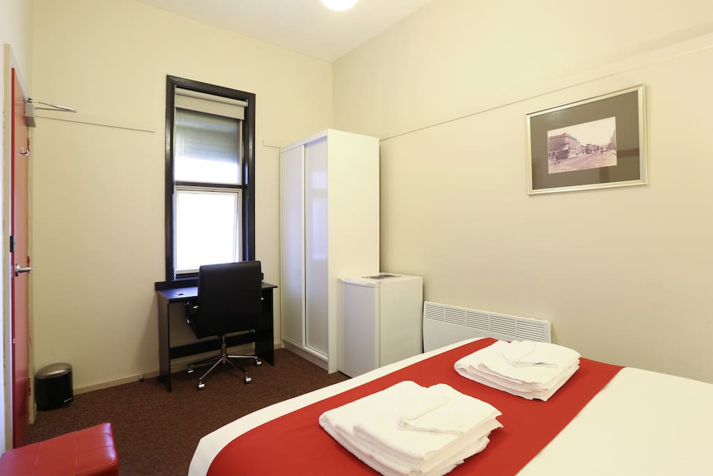 Queen Room.