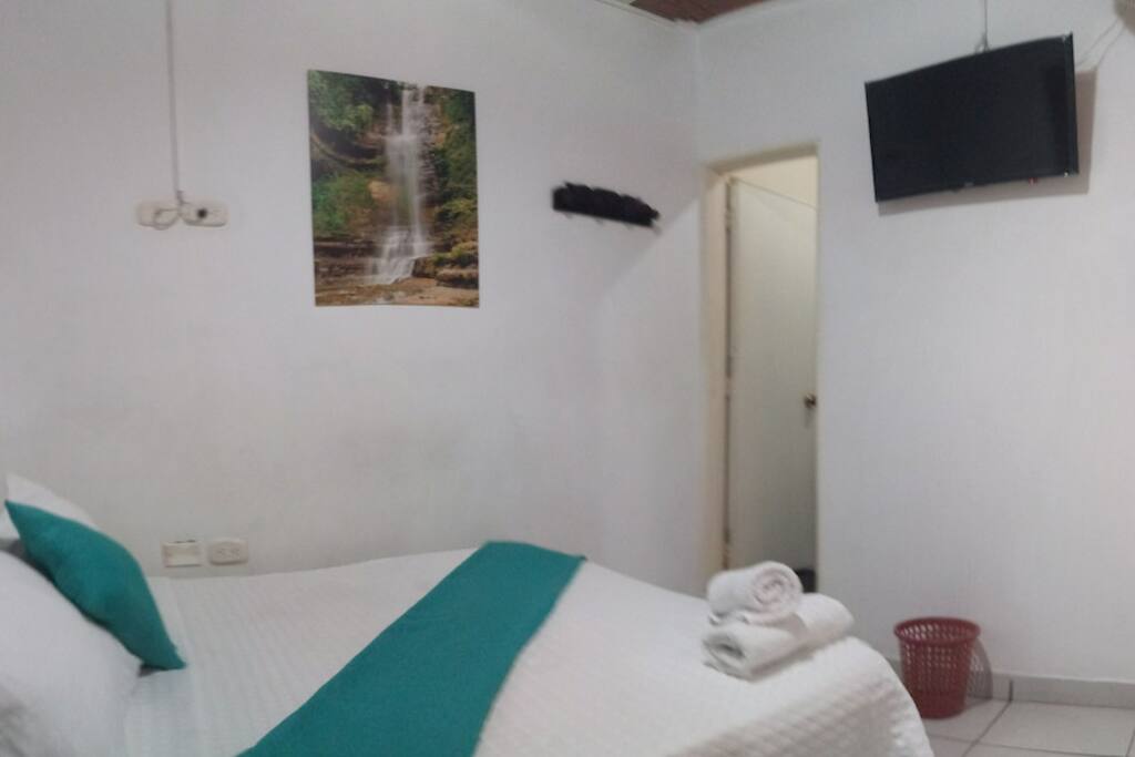 HABITACIÓN DOBLE 203