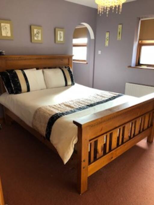 Private Room - En Suite
Walk in wardrobe