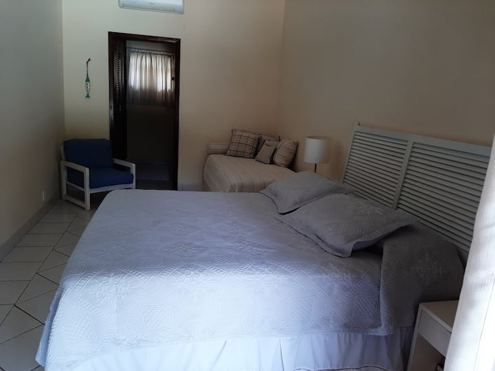 Suite 02