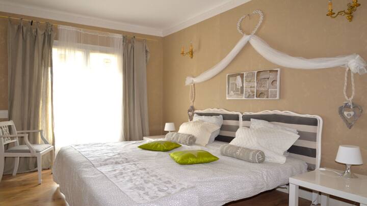 лаврова родителска спалня