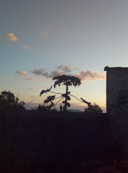 entardecer no sitio
