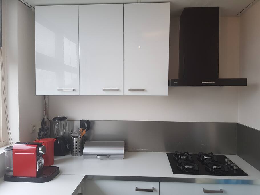 Kitchen with dishwasher
