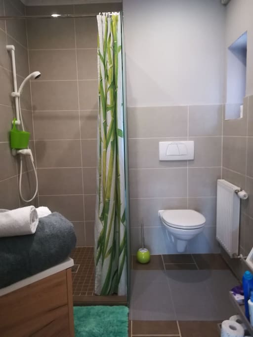 Bad und WC