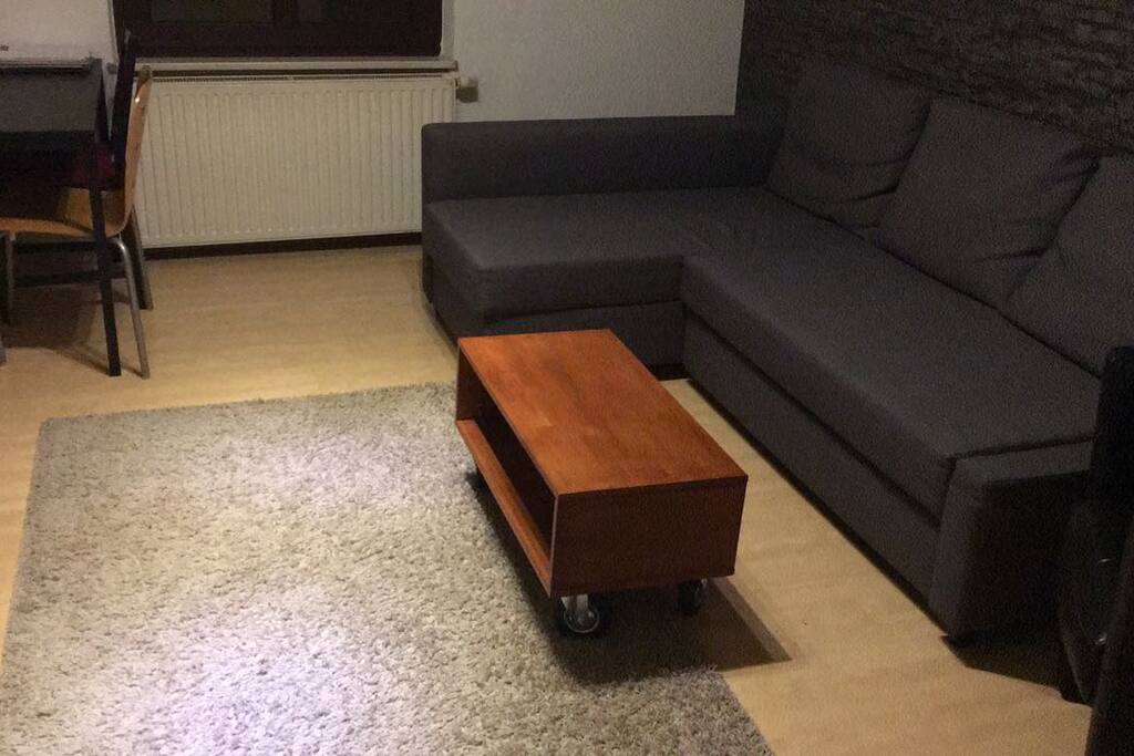 Sofa that turns into a comfy double beet