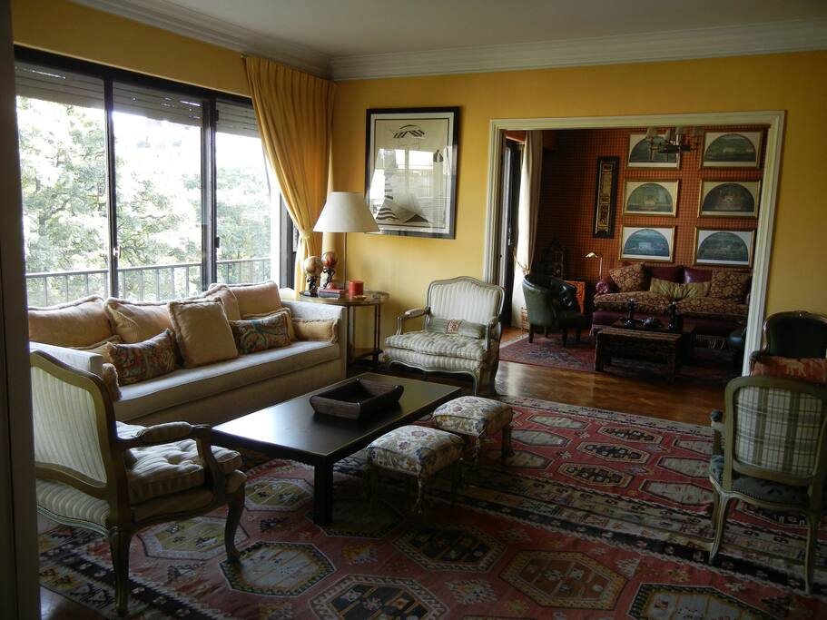 Amazing living and dining room facing gardens.