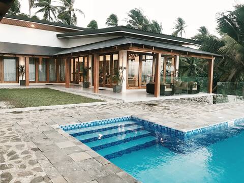 Casa Kalinaw-San Juan, Batangas (4-Bedroom)